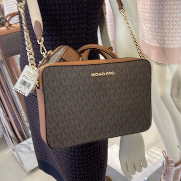 Michael Kors large Jet Set Item EW Crossbody Brown - Picture 16 of 16